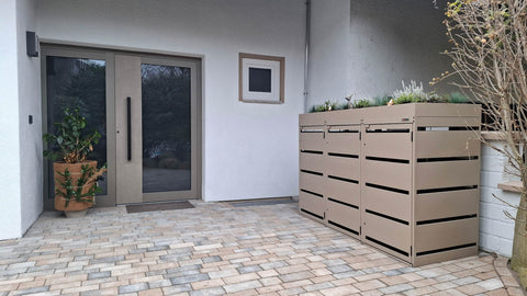 Box per bidoni della spazzatura Dagobert 3 contenitori da 120L con tetto verde in colore speciale (RAL1019)