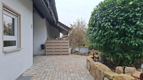 Box per bidoni della spazzatura Dagobert 3 contenitori da 120L con tetto verde in colore speciale (RAL1019)