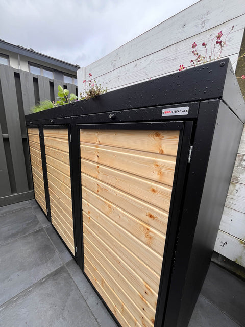 Box per bidoni della spazzatura nero Holzmichl 3 contenitori con frontale in legno e tetto verde (240 litri)